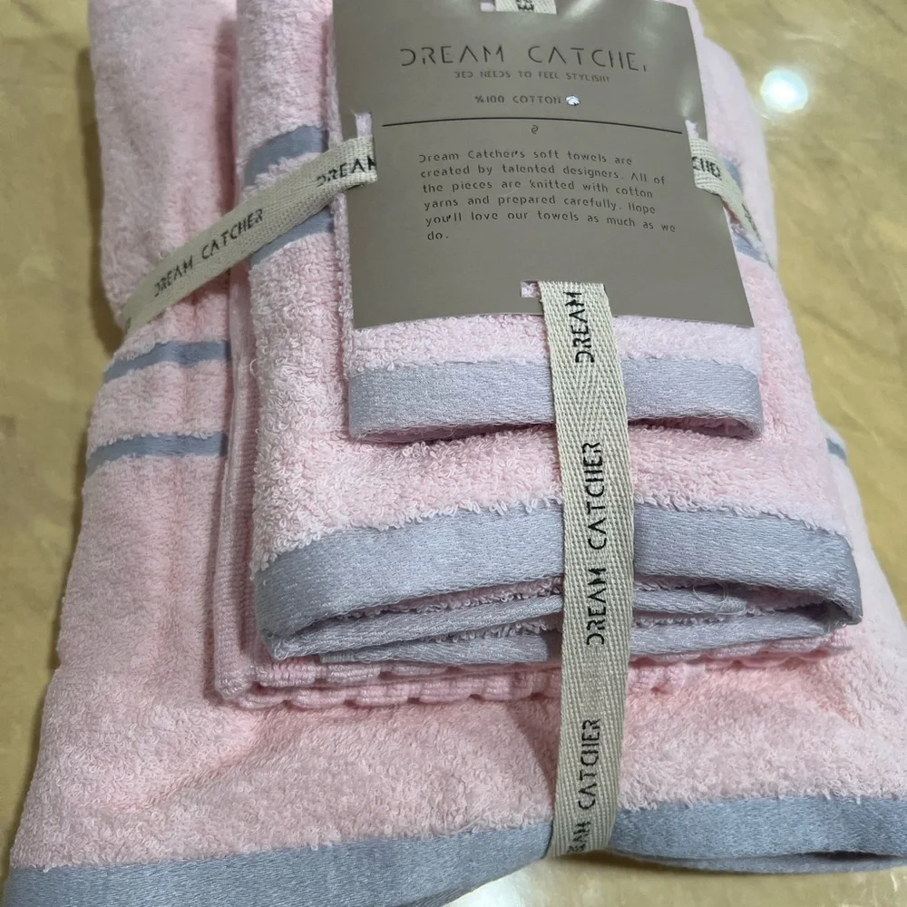 Dream Catcher Pink and Gray Towel Set of 4